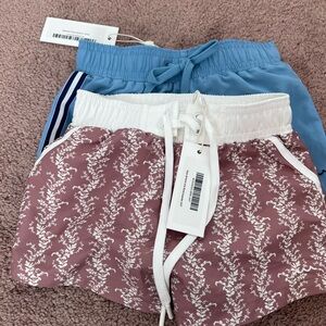 Toddler boy minnow swim trunks, NWT
